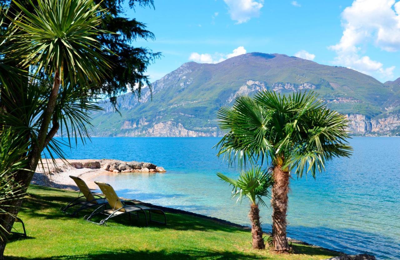Hotel Du Lac - Relax Attitude Hotel Brenzone sul Garda Exterior foto
